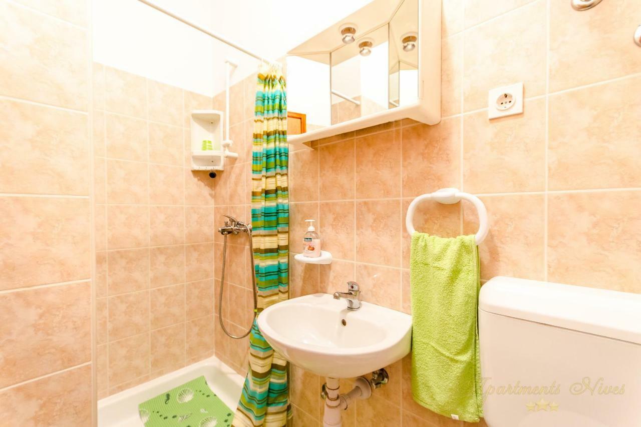 Apartments Nives Suhi Potok Jesenice  Dış mekan fotoğraf