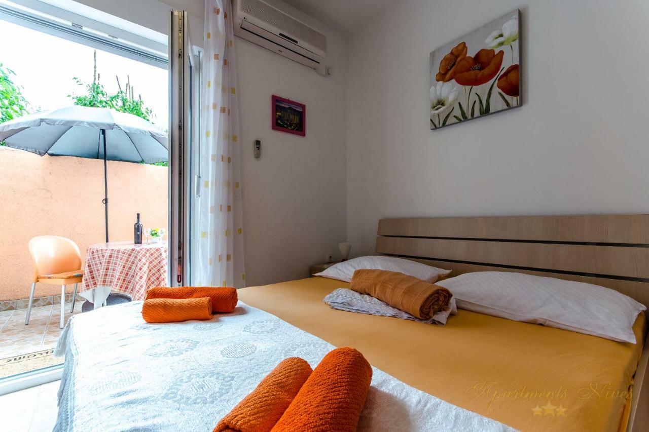 Apartments Nives Suhi Potok Jesenice  Dış mekan fotoğraf