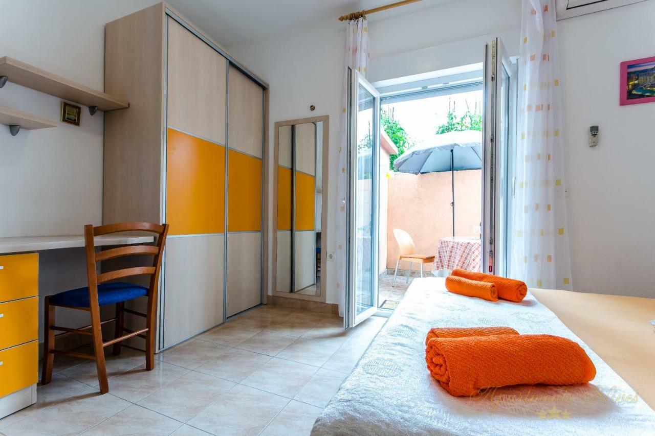 Apartments Nives Suhi Potok Jesenice  Dış mekan fotoğraf